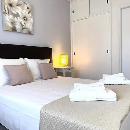 - 2 Bedrooms Appartement